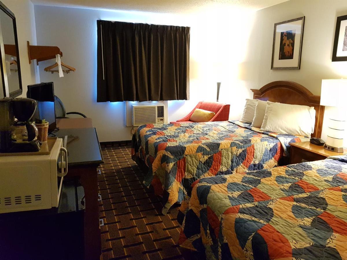 Le Mars Inn And Suites Dış mekan fotoğraf